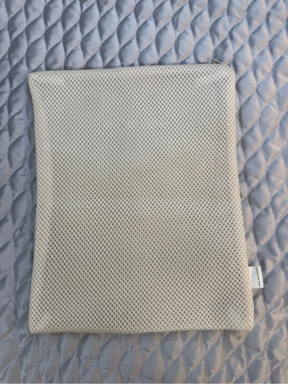 Honeylove Cream Mesh Tablet Sleeve with Zip Closure - Picture 3 of 9
